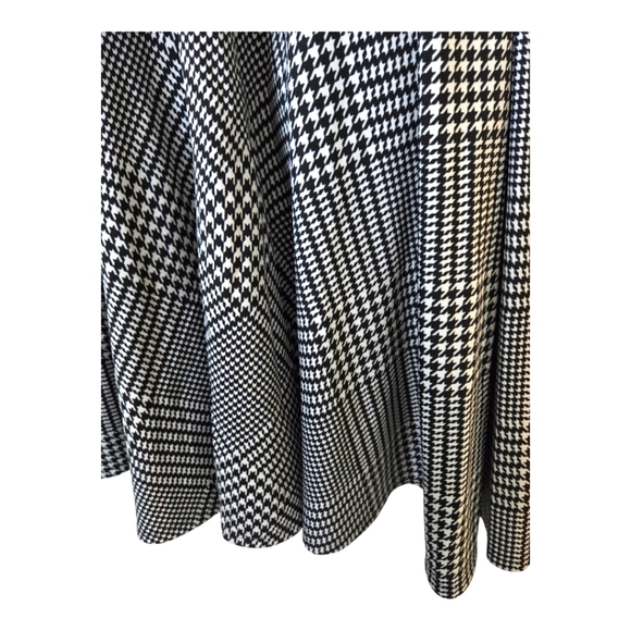Lularoe Black and White Houndstooth Tank Dress Size Medium - Picture 3 of 4
